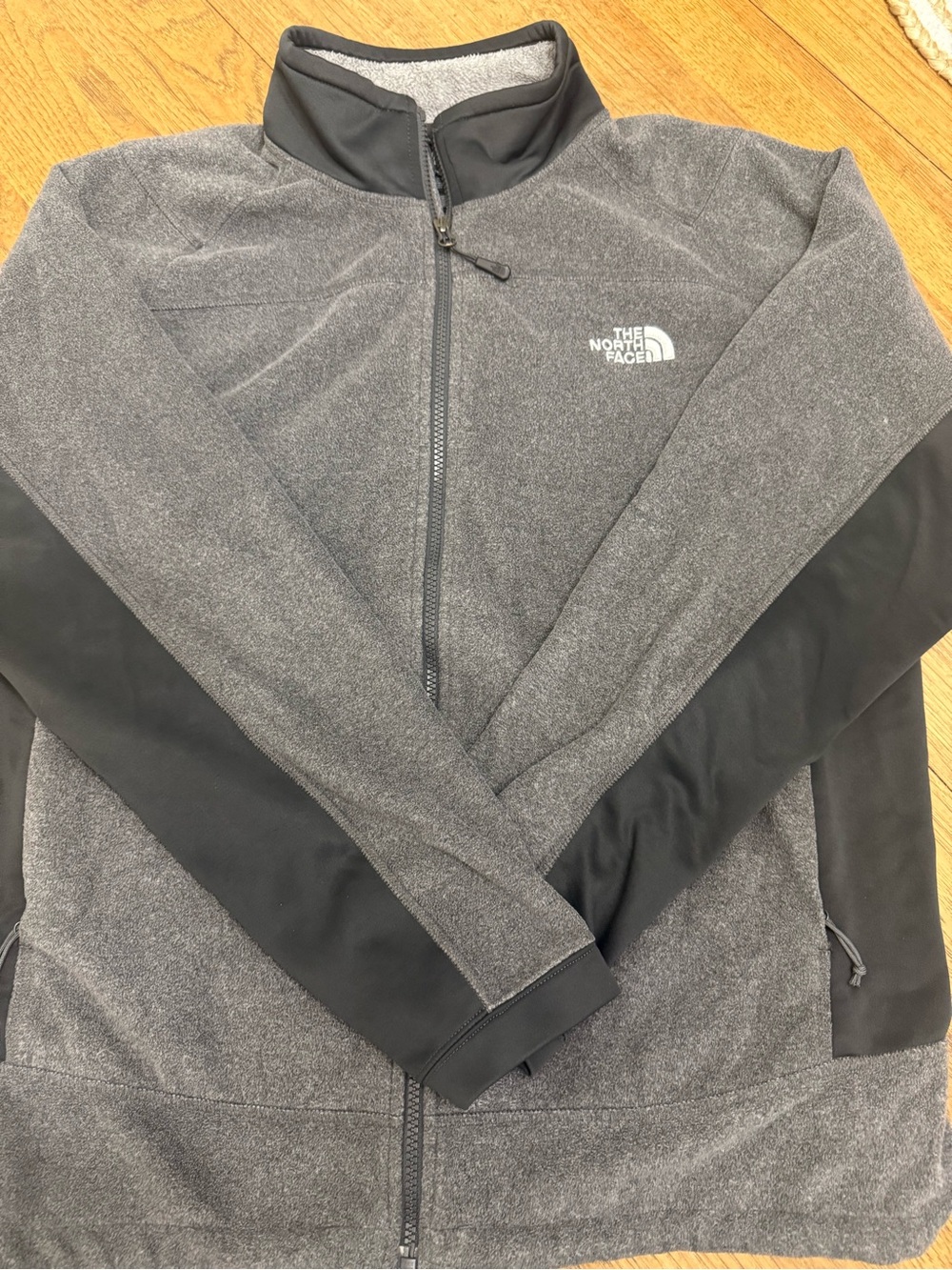 The North Face Men’s Charcoal Gray & Black Lightweight Zip Jacket